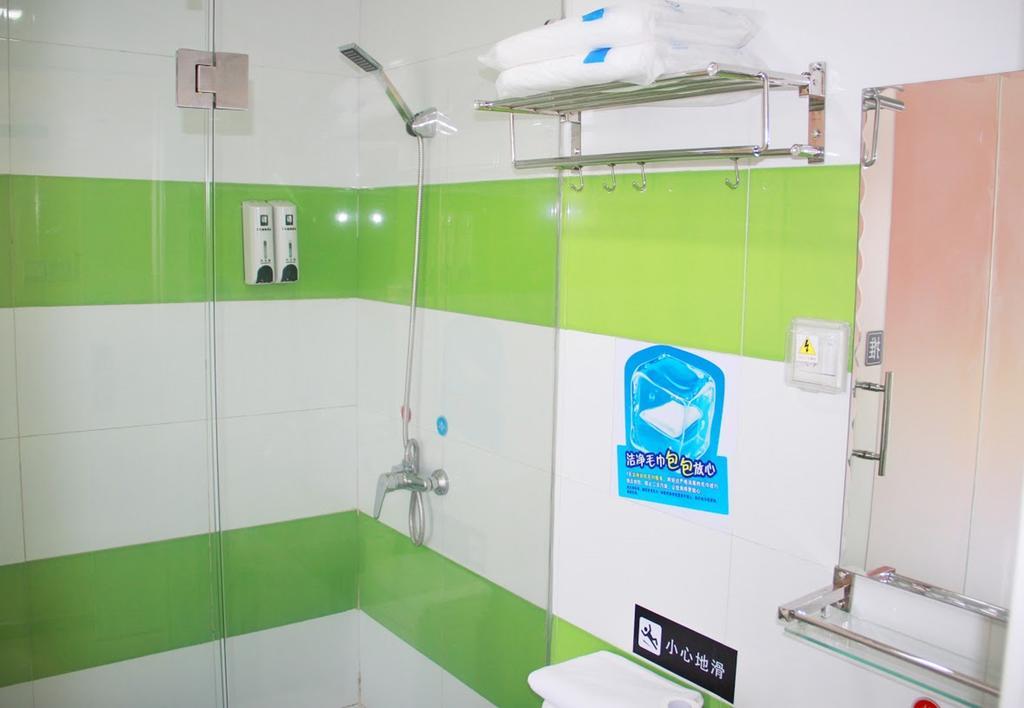 7Days Inn Dongguan Nan Chen Esterno foto